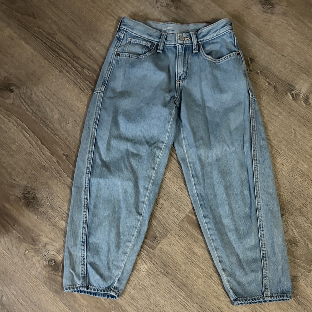 Old Navy Light Blue Barrel-Leg Jeans